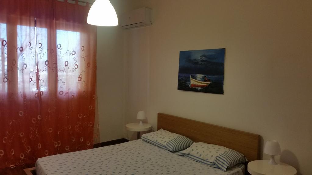 Apartment In A Villa A Mondello Eksteriør billede